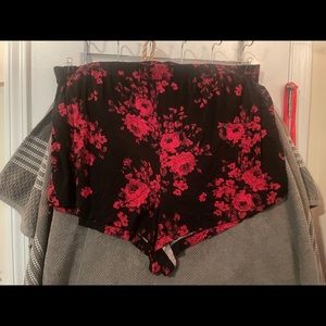 Floral sleep shorts